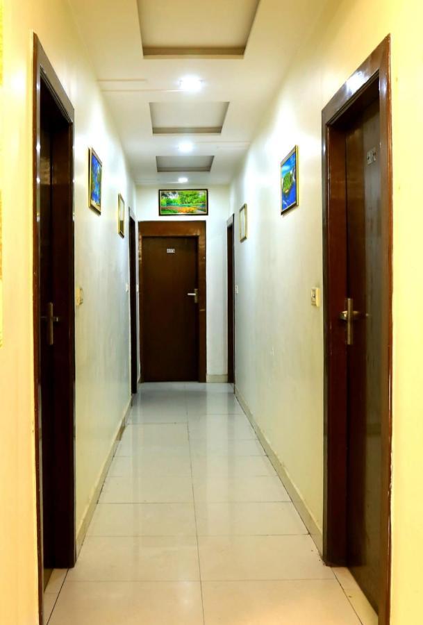 Hotel Kirandeep Agra Агра Екстериор снимка