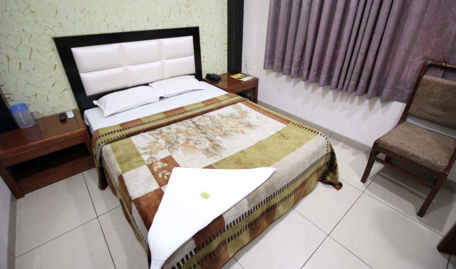 Hotel Kirandeep Agra Агра Екстериор снимка